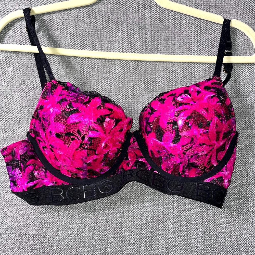 BCBGeneration Padded Underwire Push Up Bra Womens 36C Pink Floral Lace Overlay